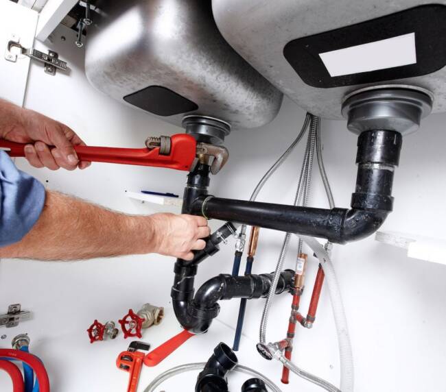 Plumbing installation by licensed building contractors in Dubai